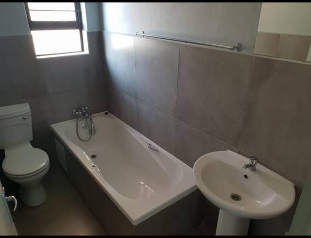 3 BEDROOM HOUSE FOR SALE IN WATERVAL EAST